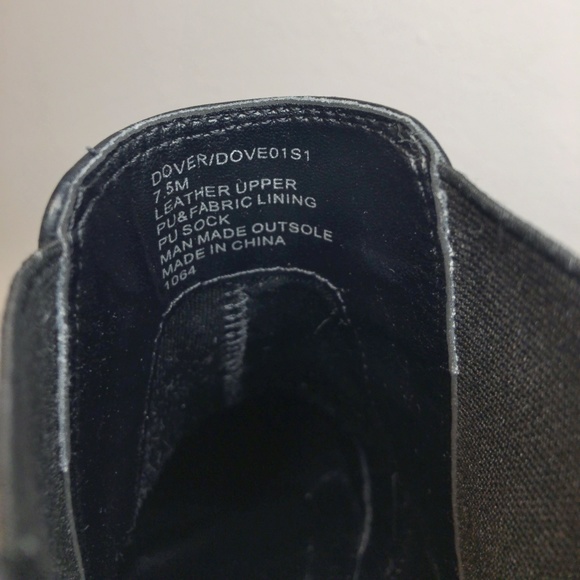 Steve Madden Dover Chelsea Boots - Picture 6 of 9